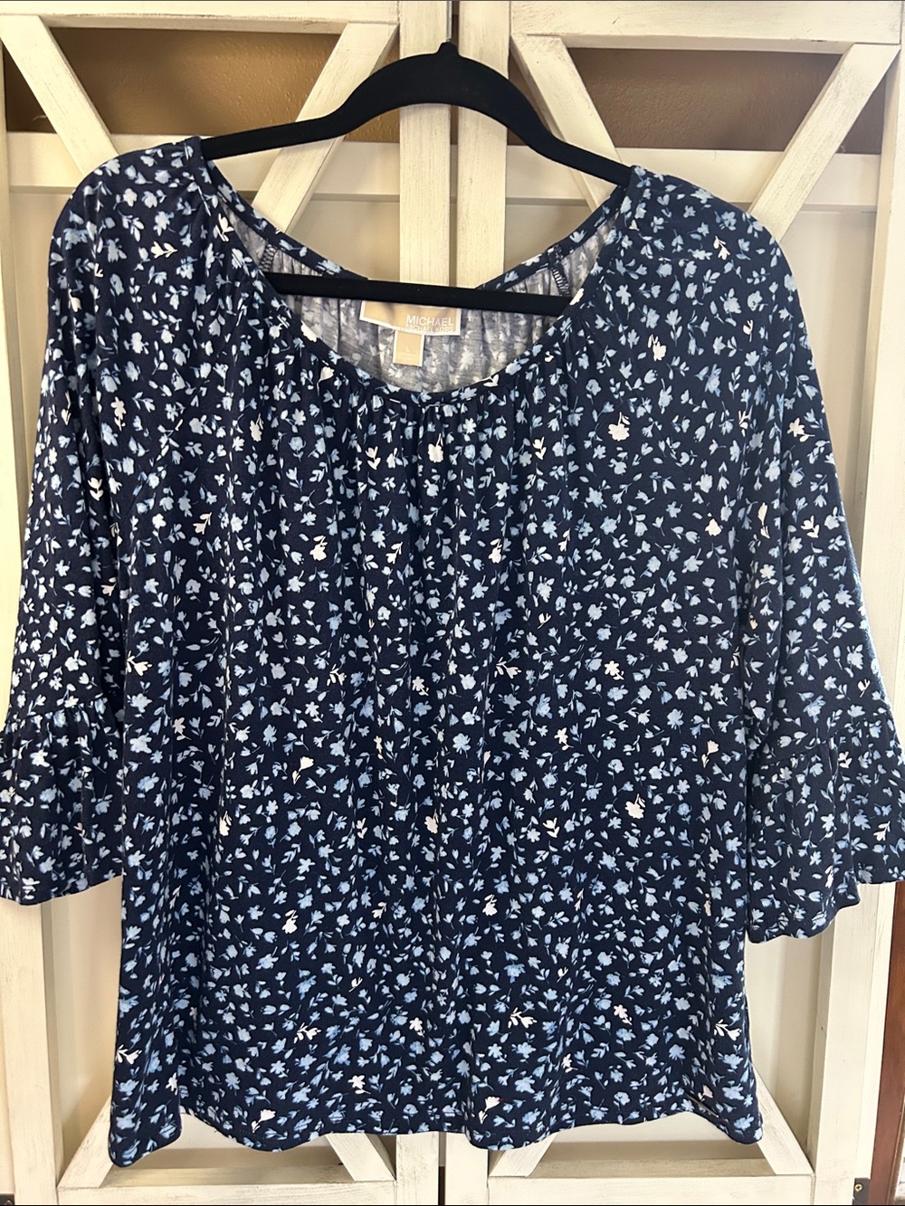 Michael Kors Navy Blue Floral Peasant Top sz L